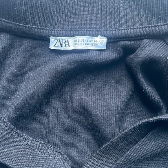 ZARA Bundle of 2 ZARA tops - Picture 3 of 5